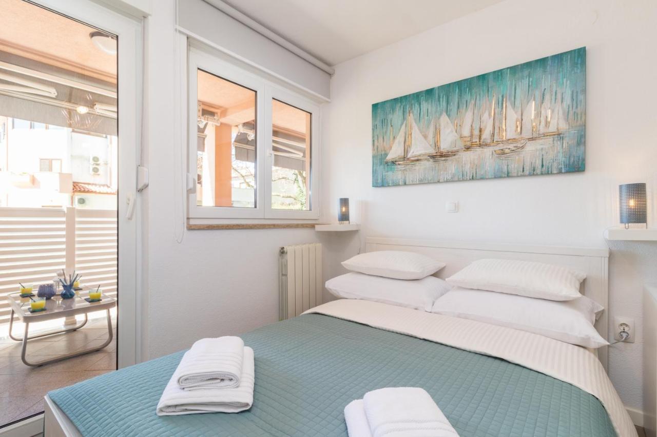 New Apartment Near Sea With 3 Bedrooms And 2 Bathrooms プーラ エクステリア 写真
